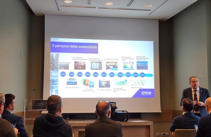 Epson annuncia l'abbandono al mercato delle laser